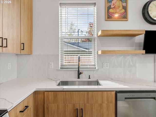 7424 Se 51ST Ave, Portland, OR 97206