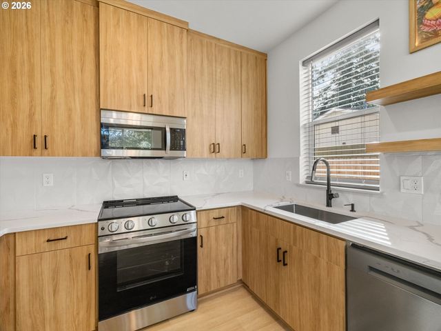 7424 Se 51ST Ave, Portland, OR 97206