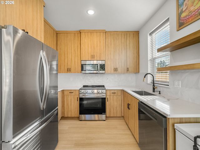 7424 Se 51ST Ave, Portland, OR 97206