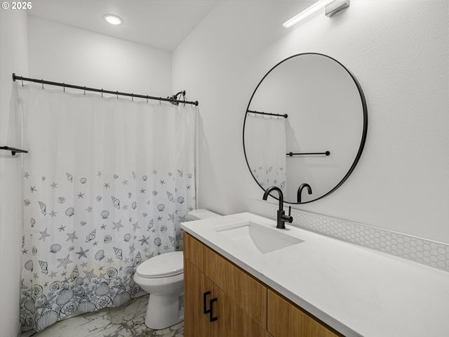 7424 Se 51ST Ave, Portland, OR 97206