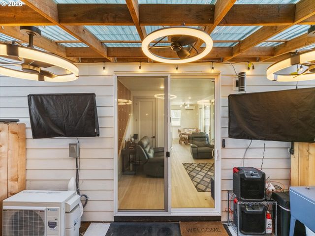 7424 Se 51ST Ave, Portland, OR 97206
