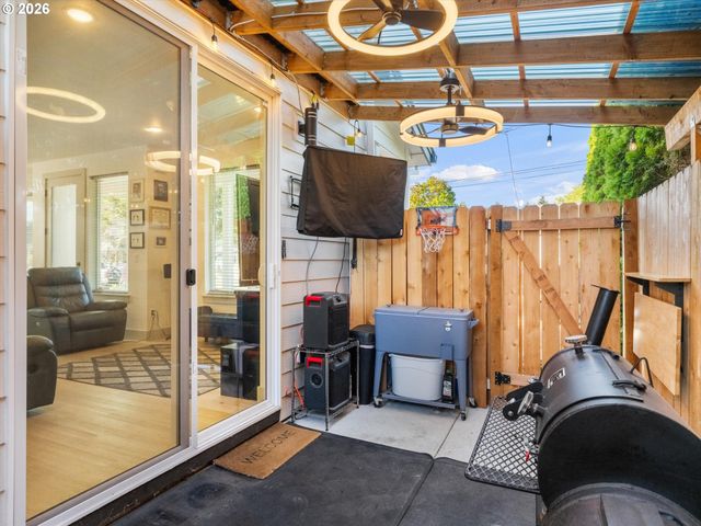 7424 Se 51ST Ave, Portland, OR 97206