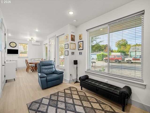 7424 Se 51ST Ave, Portland, OR 97206