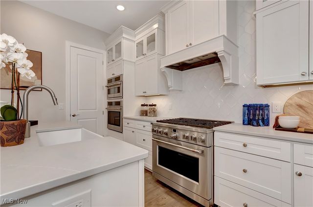 9042 Wolocott Street NW, Massillon, OH 44646