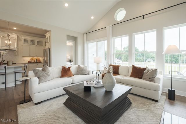 9042 Wolocott Street NW, Massillon, OH 44646