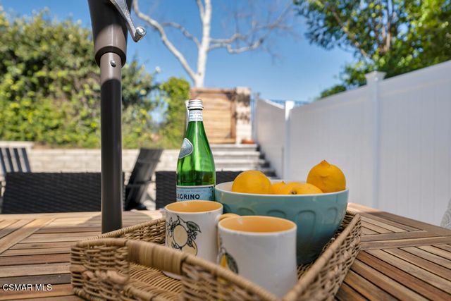 3919 San Clemente Court, Newbury Park, CA 91320