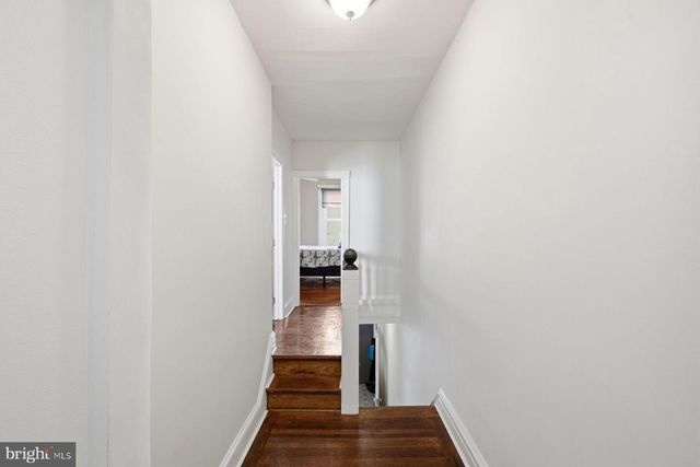 2940 W GIRARD AVE, Philadelphia, PA 19130