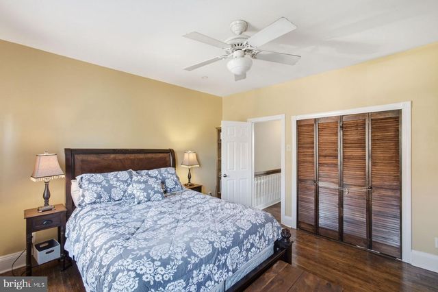 2940 W GIRARD AVE, Philadelphia, PA 19130