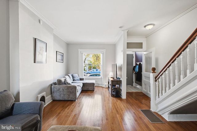 2940 W GIRARD AVE, Philadelphia, PA 19130