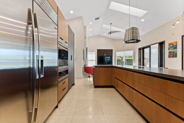 2245 SW 16th Place, Boca Raton, FL 33486