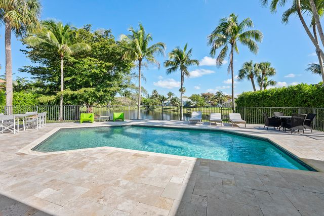 2245 SW 16th Place, Boca Raton, FL 33486