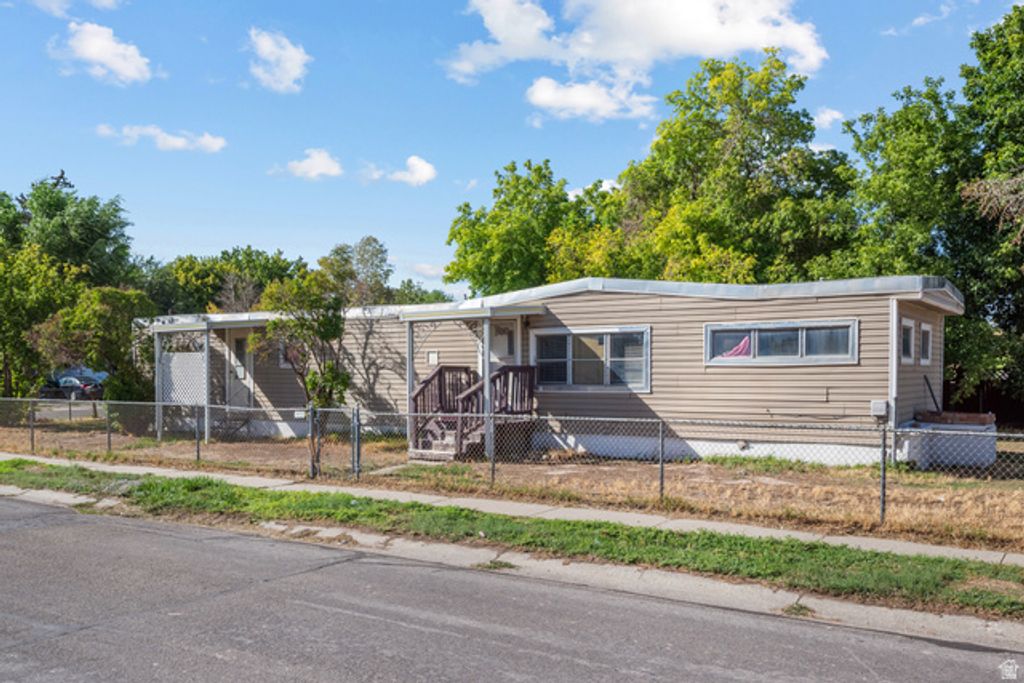 7117 S 1205 W, West Jordan, UT 84084 — exterior
