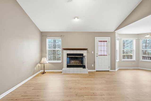 4410 SUSSEX DR, Columbia, MO 65203