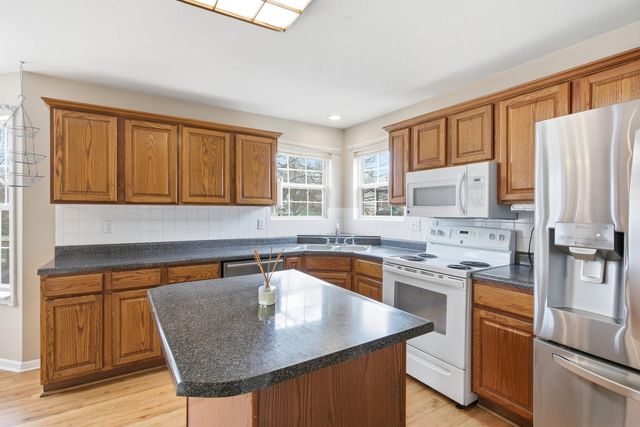 4410 SUSSEX DR, Columbia, MO 65203