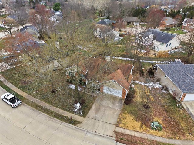 4410 SUSSEX DR, Columbia, MO 65203