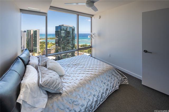 1001 Queen Street 3506, Honolulu, HI 96814