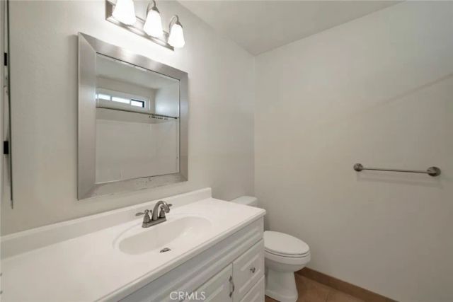 21901 Dupont Street 19, Chatsworth, CA 91311