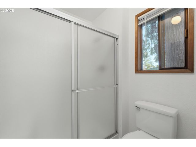 2901 CARRIAGE Way, West Linn, OR 97068