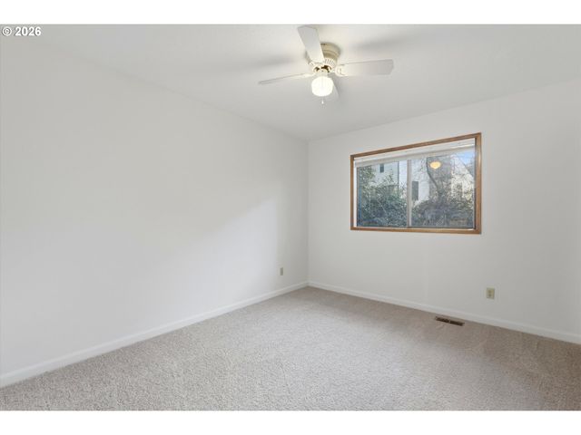 2901 CARRIAGE Way, West Linn, OR 97068