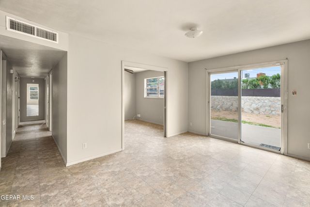 10232 BAYO Avenue, El Paso, TX 79925