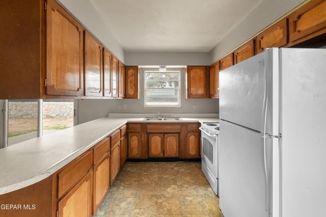 10232 BAYO Avenue, El Paso, TX 79925