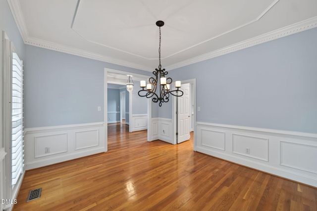 14 Checkerberry Square, Greensboro, NC 27455