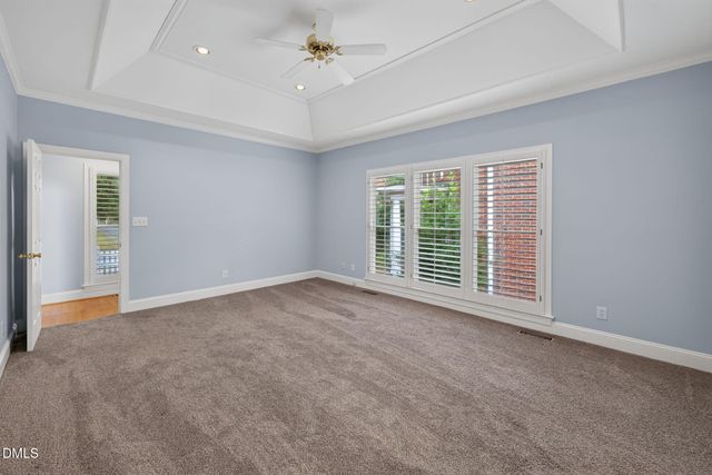 14 Checkerberry Square, Greensboro, NC 27455
