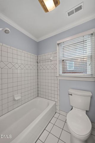 14 Checkerberry Square, Greensboro, NC 27455
