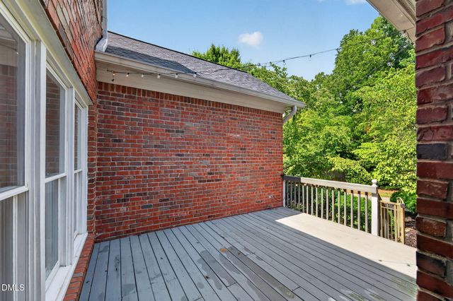 14 Checkerberry Square, Greensboro, NC 27455