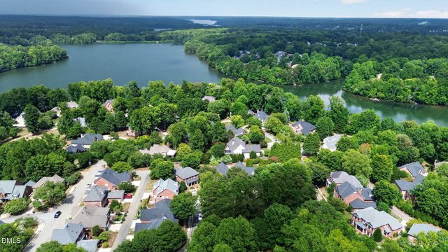 14 Checkerberry Square, Greensboro, NC 27455