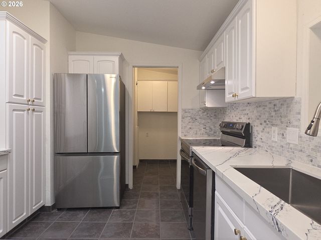 4808 Se 134TH Dr, Portland, OR 97236