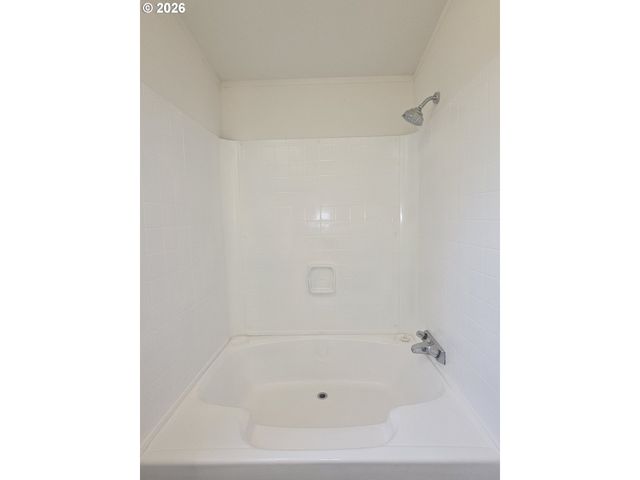 4808 Se 134TH Dr, Portland, OR 97236