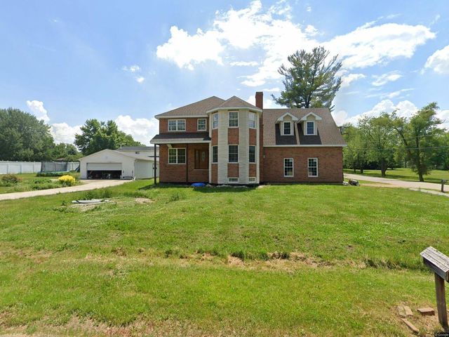 200 REDWOOD Avenue, New Lenox, IL 60451