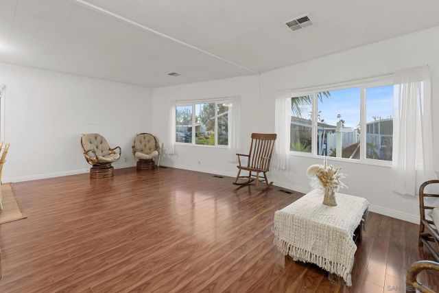 7326 San Bartolo 220, Carlsbad, CA 92011