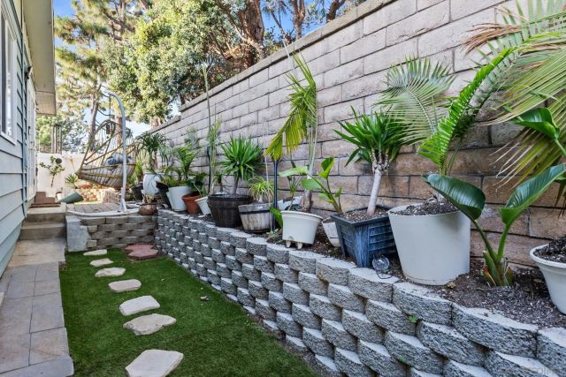 7326 San Bartolo 220, Carlsbad, CA 92011