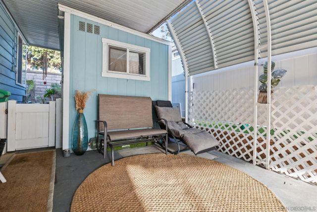 7326 San Bartolo 220, Carlsbad, CA 92011