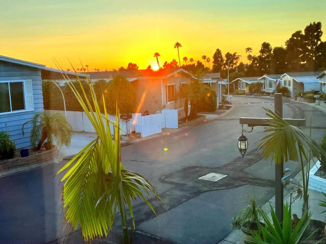 7326 San Bartolo 220, Carlsbad, CA 92011