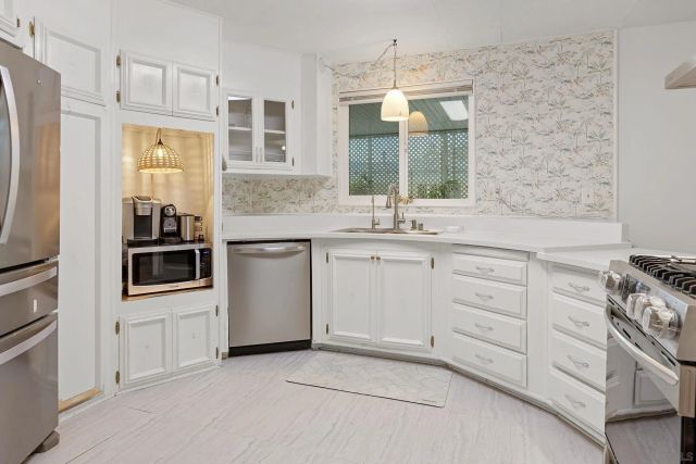 7326 San Bartolo 220, Carlsbad, CA 92011