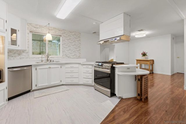 7326 San Bartolo 220, Carlsbad, CA 92011