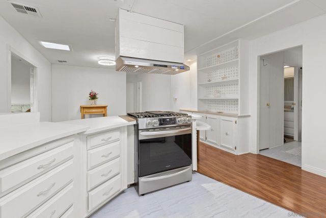 7326 San Bartolo 220, Carlsbad, CA 92011