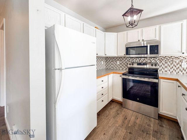 573 W Shore Drive, Belgrade, MT 59714