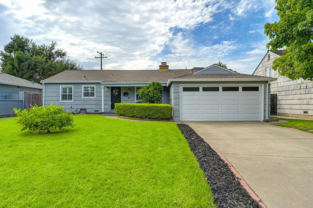 3225 Archwood Rd, Sacramento, CA 95821