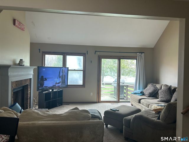 17 Eagle Rock Circle 17, Monroe, CT 06468