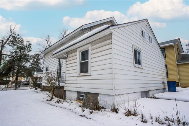 53 Lewis Street, Lockport City, NY 14094