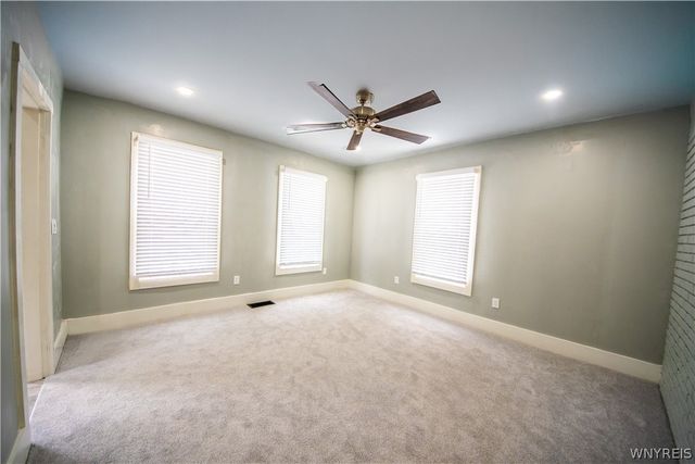 53 Lewis Street, Lockport City, NY 14094