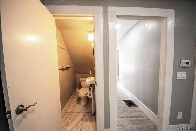 53 Lewis Street, Lockport City, NY 14094