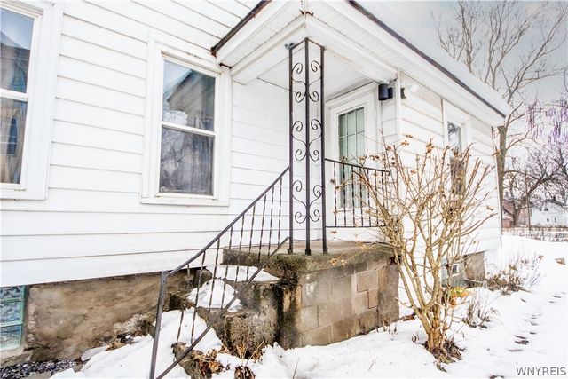 53 Lewis Street, Lockport City, NY 14094