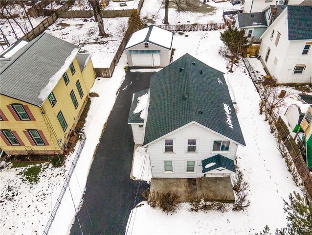 53 Lewis Street, Lockport City, NY 14094