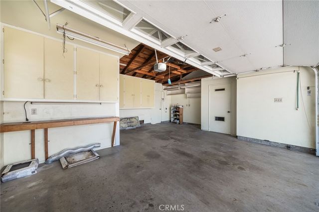 2215 E Quincy, Orange, CA 92867