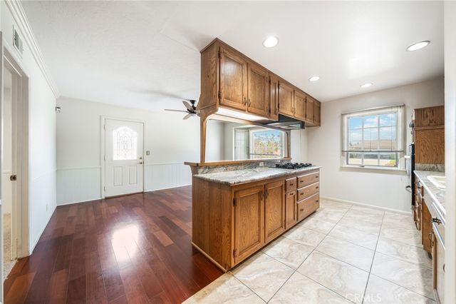 2215 E Quincy, Orange, CA 92867